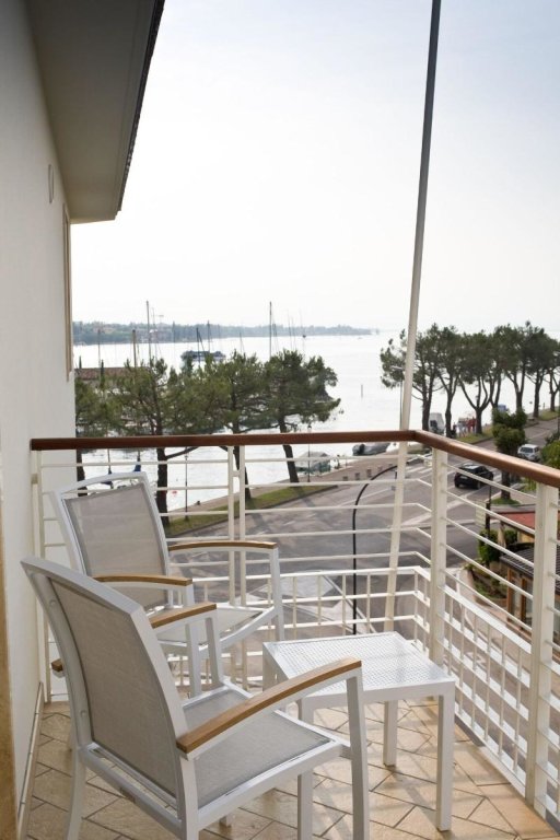 Двухместный номер Comfort с балконом Hotel Acquadolce