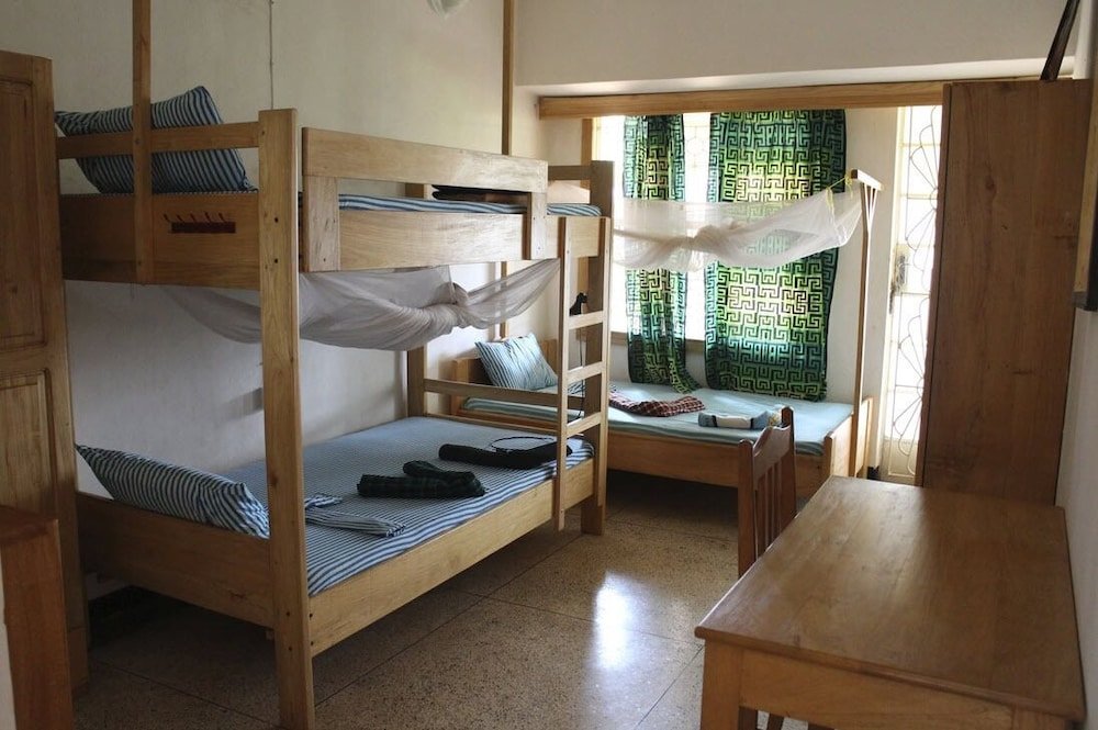 Bett im Wohnheim (Männerwohnheim) Tanzania Volunteers Hostel