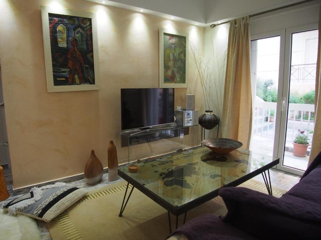 Apartment Style and Comfort 8 min from Acropolis Museum