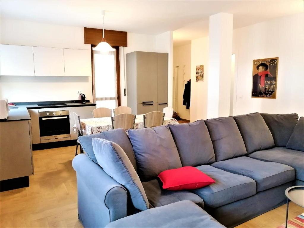 Апартаменты Appartamento con 3 camere in centro Aosta
