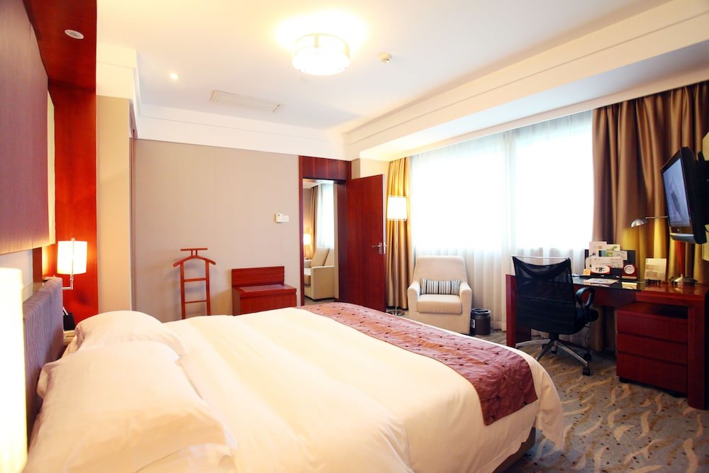 Standard Suite Central Hotel Jingmin
