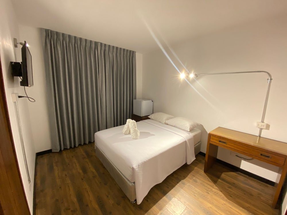Habitación doble Confort 1 dormitorio Hotel El Plaza Centro de Lima