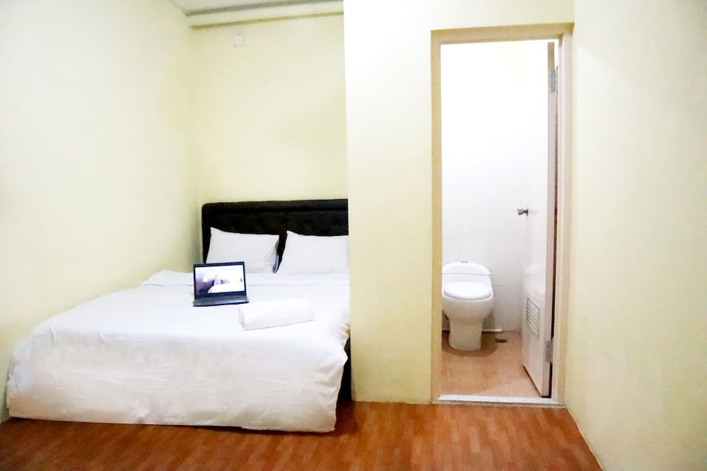 Camera Standard MY Rooms at Jombang