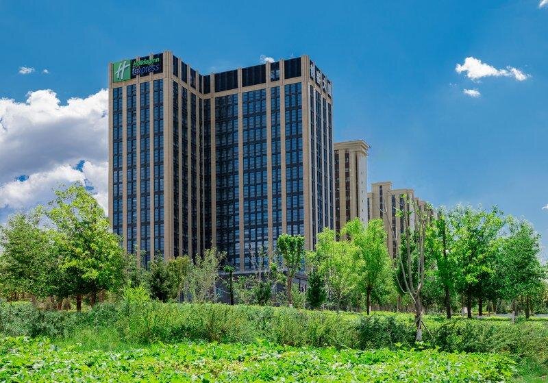 Двухместный номер Standard Holiday Inn Express Urumqi Station, an IHG Hotel