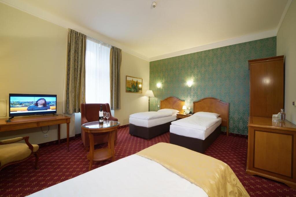 Четырёхместный номер Standard Hotel St George - Czech Leading Hotels