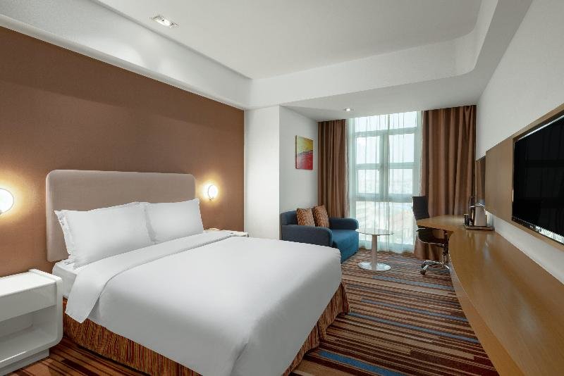 Двухместный номер Standard Holiday Inn Express Nantong Downtown, an IHG Hotel