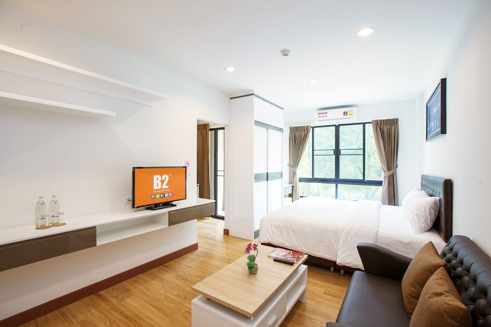 Superior Doppel Zimmer mit Balkon B2 Sriracha Premier Hotel