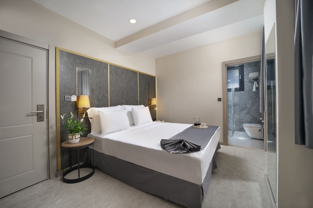 Standard Double Basement room Imagine Hotel