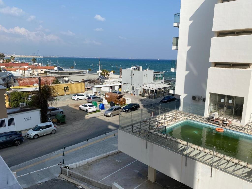 Apartment Central, by sea, seaview, renovated 1 bedroom flat