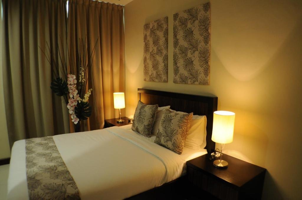 Deluxe room Marina Oriental Hotel