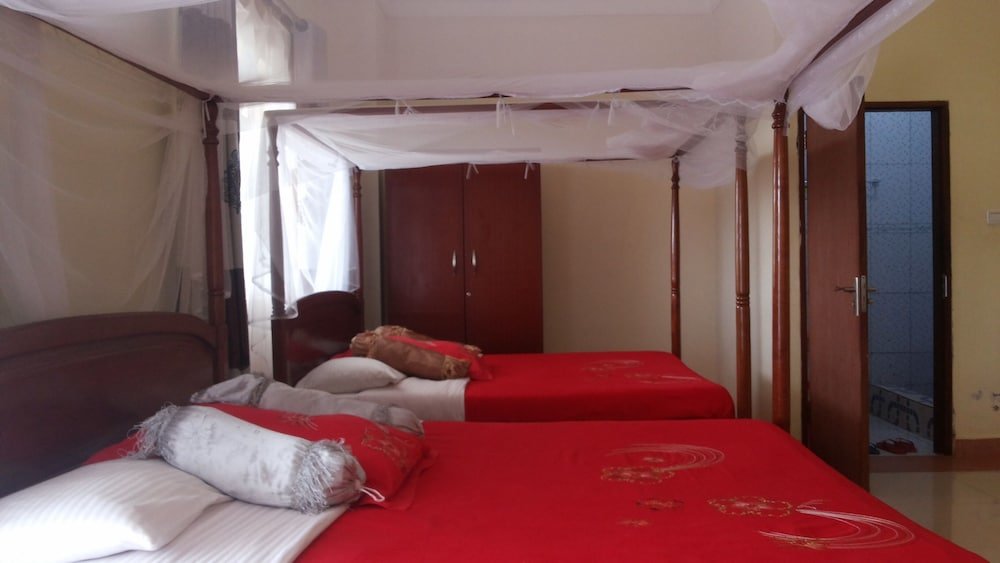 Deluxe Doppel Zimmer mit Balkon RoseVilla Hotel