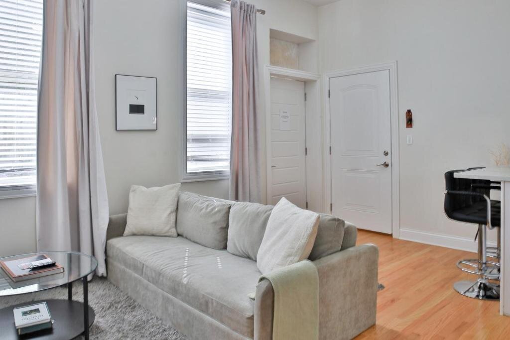 Appartamento Updated West Town 2BR with W&D by Zencity