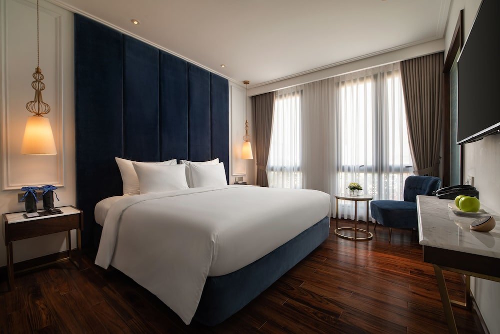 Executive Double room with city view Soleil Boutique Hotel Hanoi