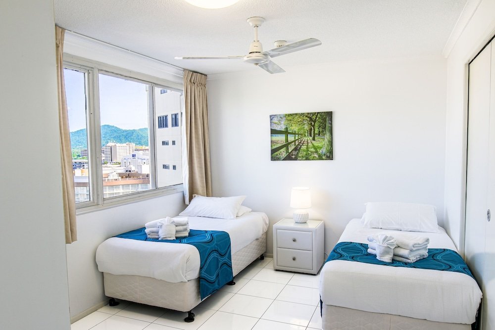 Апартаменты Premium с 2 комнатами с балконом Cairns Aquarius