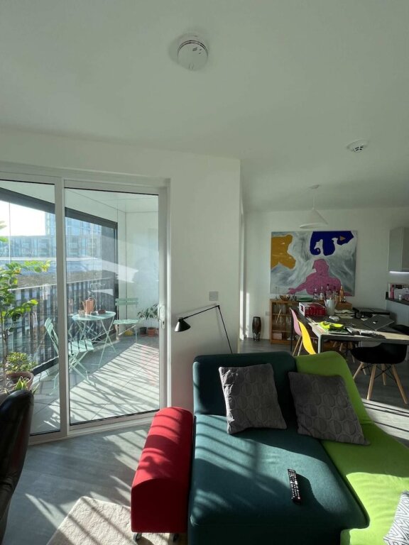 Appartement Bright 1BD Flat W/balcony - Heart of Brixton