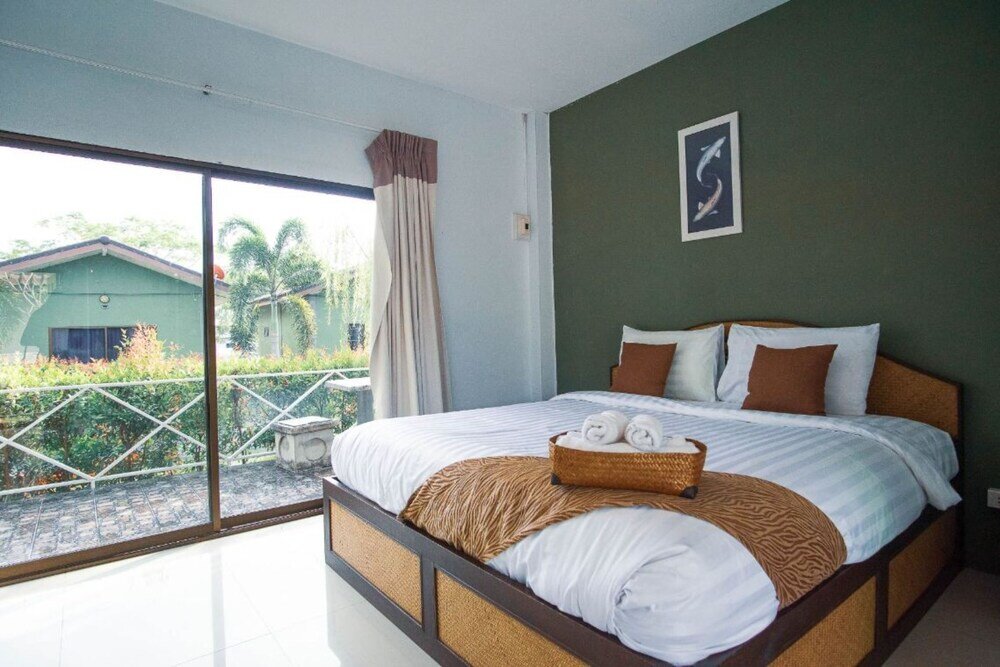 Superior Double room with balcony Long Lake Resort