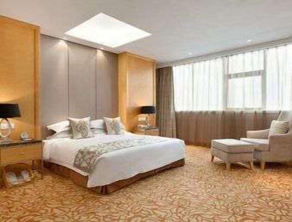 Deluxe Double room Ramada Plaza Chuzhou