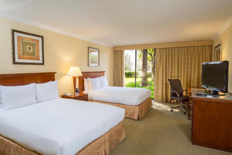 Exécutive chambre Ontario Airport Hotel & Conference Center