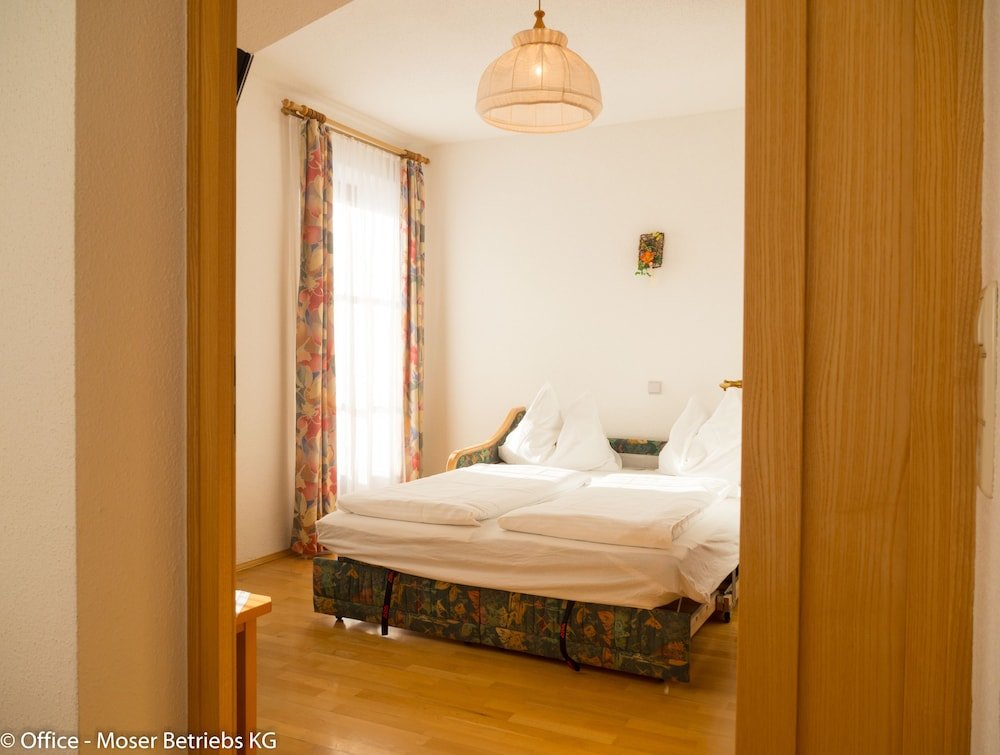 Habitación familiar Estándar 2 dormitorios con balcón Alpengasthof Moser