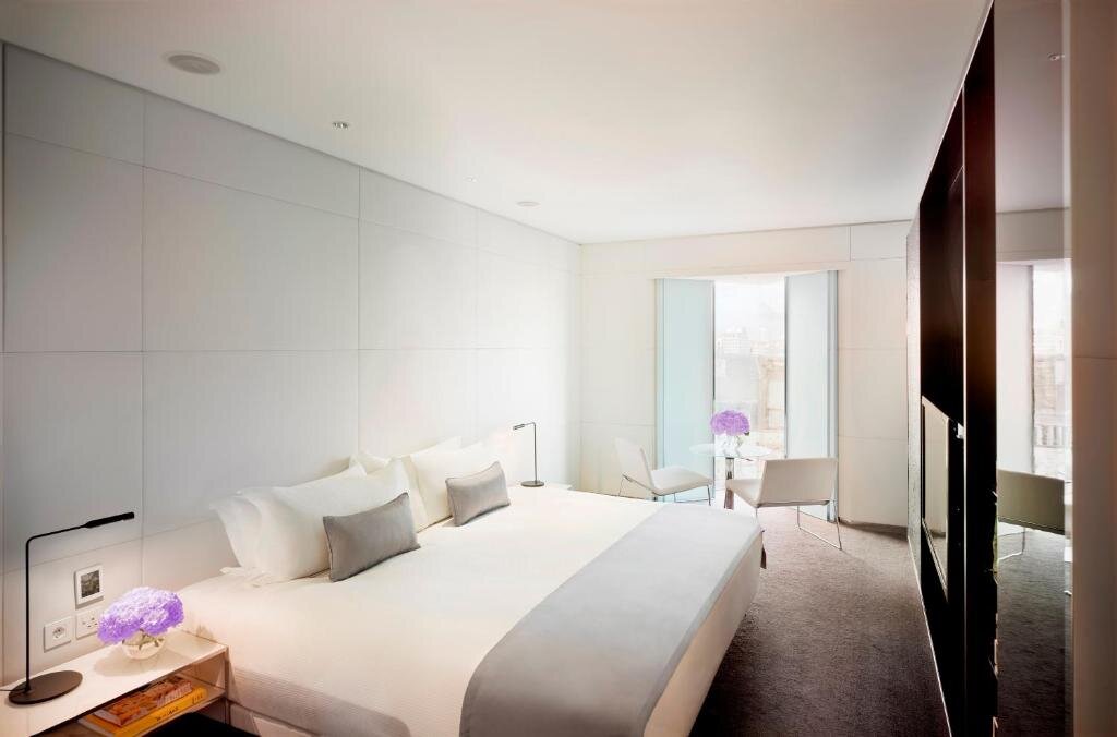 Suite Panoramic City View Beyond ME+ с 3 комнатами ME London by Melia - Covent Garden