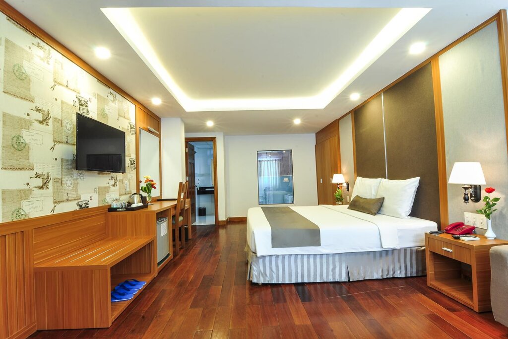 Люкс Premier с видом на море Oriental Nha Trang Hotel - Đối diện bãi biển