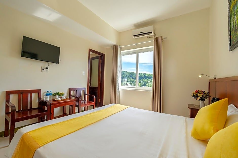 Superior room with city view Gold Beach Hotel Phu Quoc