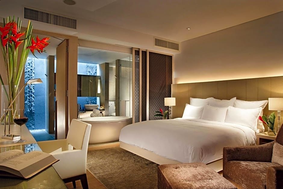 Standard room Singapore Marriott Tang Plaza Hotel