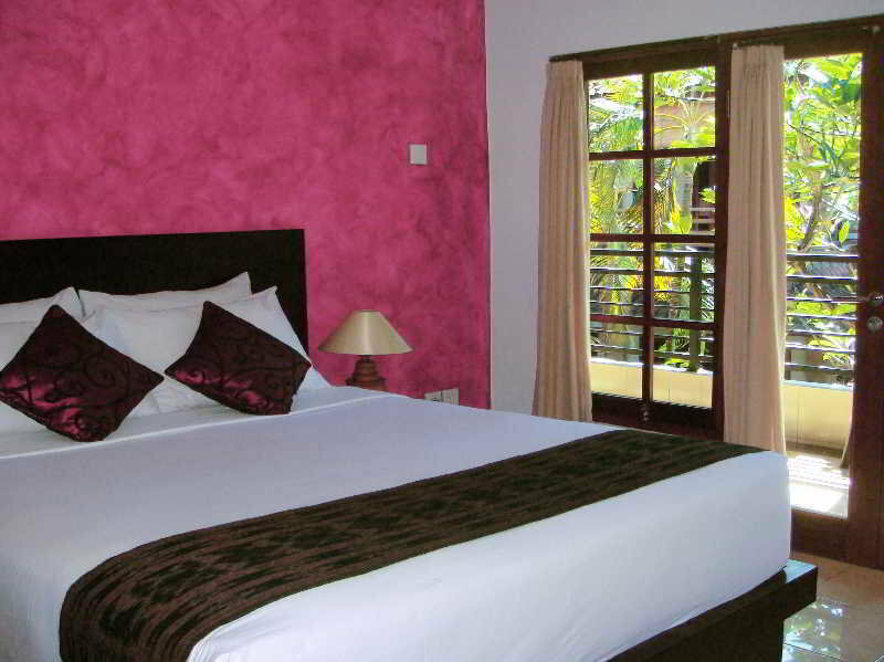 Standard room with balcony Puri Sading Hotel