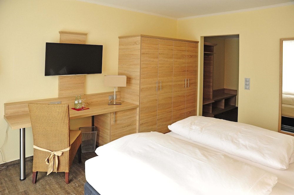 Habitación doble Confort con vista a la ciudad Hotel Restaurant Doppeladler