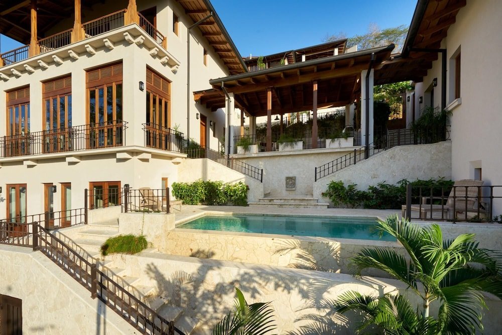 Villa Las Catalinas - Beachfront Guesthouse for 6 People Alouatta Guesthouse