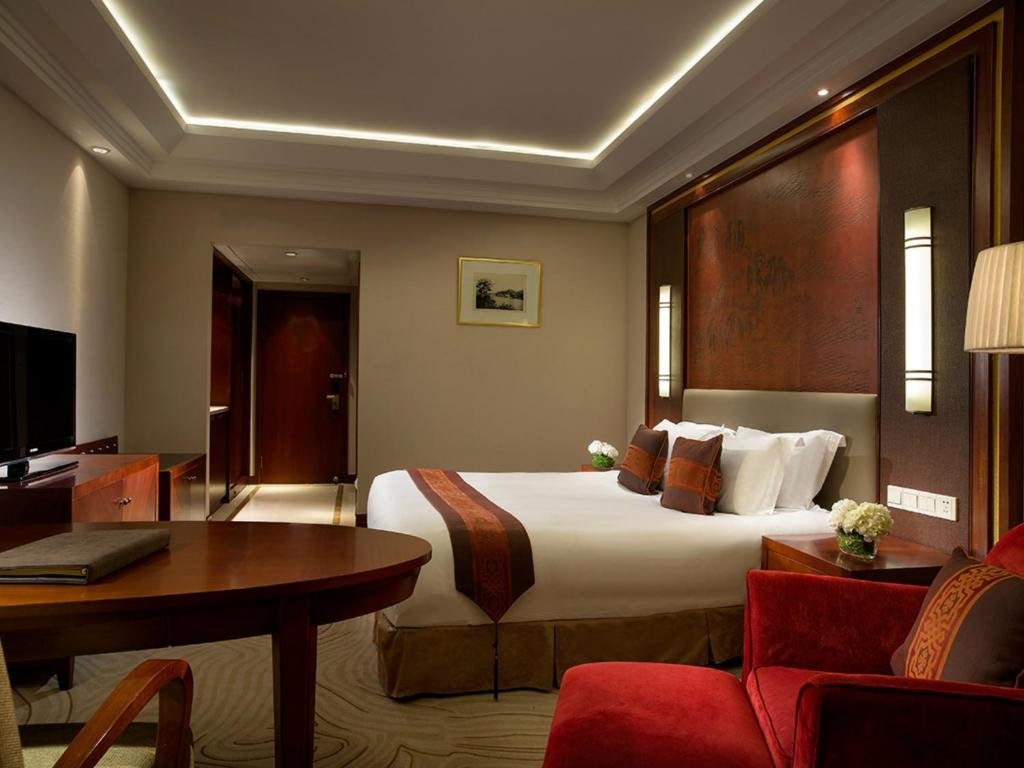 Superior Double room with city view Sofitel Hangzhou Westlake