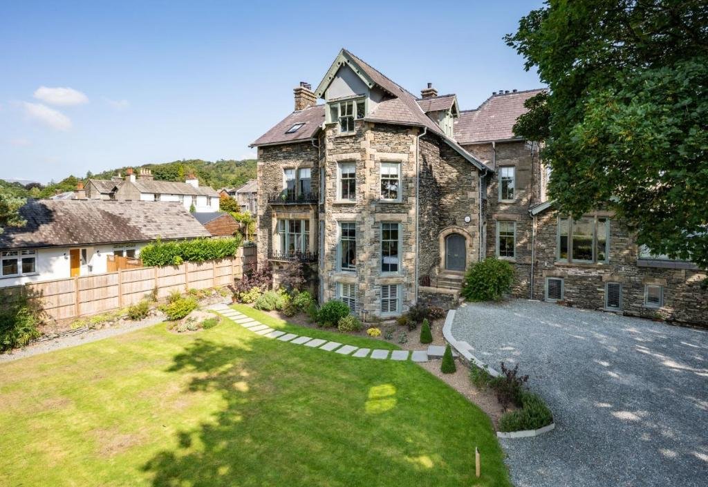 Apartment Loughrigg at Lipwood - Stunning 2 Bedroom - 1 Bathroom - Gentleman's Residence - Central Windermere