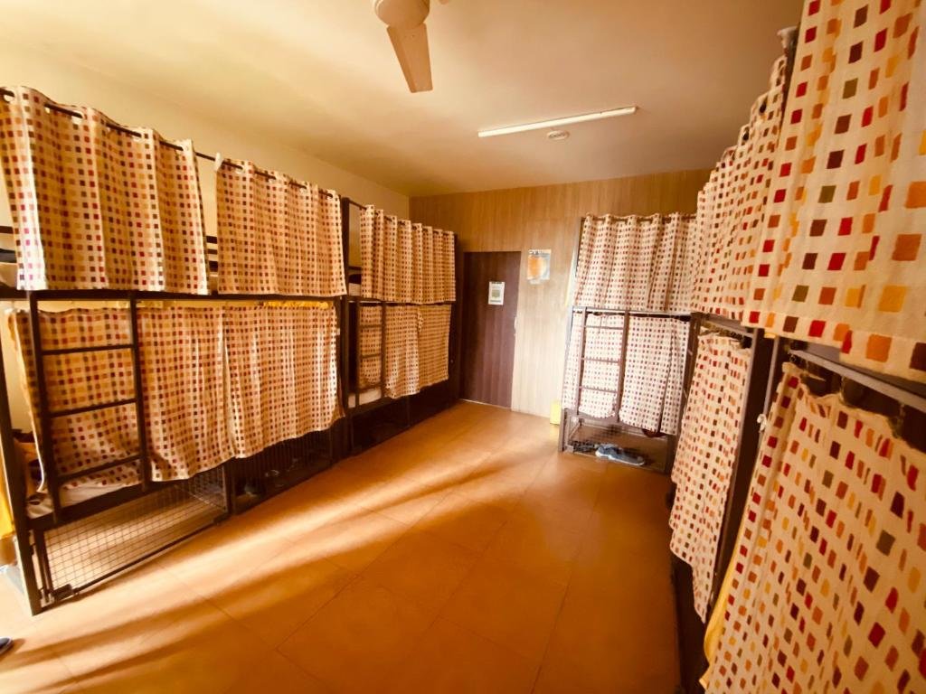 Bett im Wohnheim Hide-In Hostel Delhi