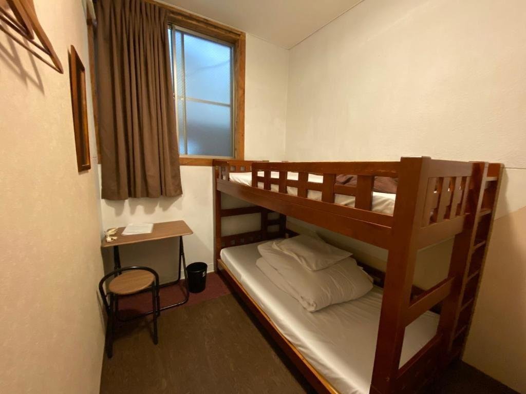 Standard Single room Nomad Hostel East