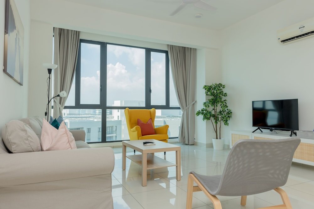 Superior Apartment Jazz Suites Penang by HOMEY
