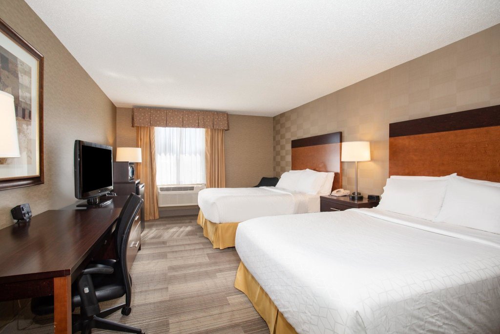 Standard Vierer Zimmer Holiday Inn Express & Suites Denver SW-Littleton, an IHG Hotel
