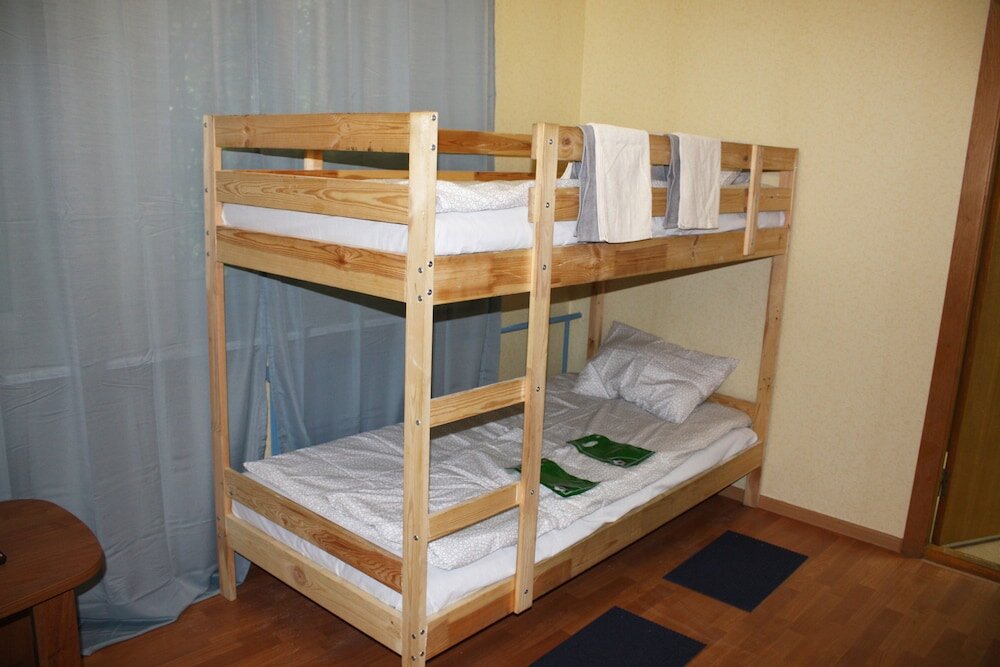 Cama en dormitorio compartido 1 dormitorio Lodging houses Grant