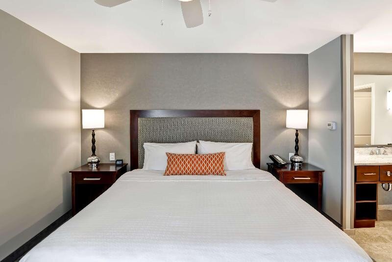 Standard Double room Homewood Suites by Hilton New Hartford Utica
