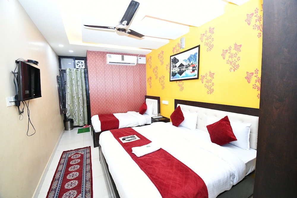Номер Deluxe Hotel Devbhoomi Inn