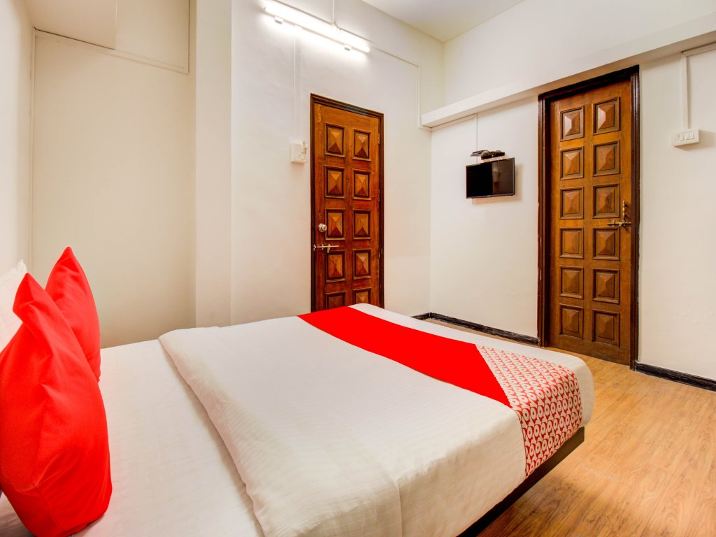 Suite FabHotel Saubhagya Inn