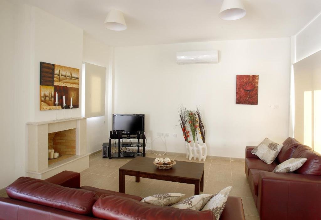 Villa Elise in Protaras With 3 Bedrooms and 2 Bathrooms