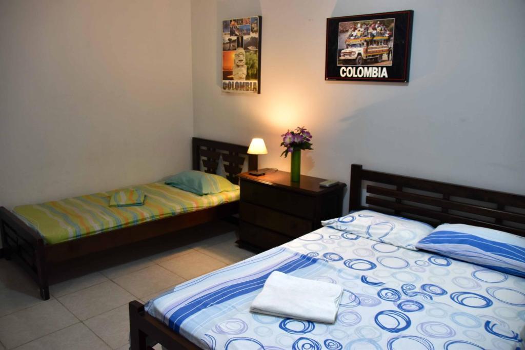 Standard simple chambre Casablanca Hostel Cali B&B