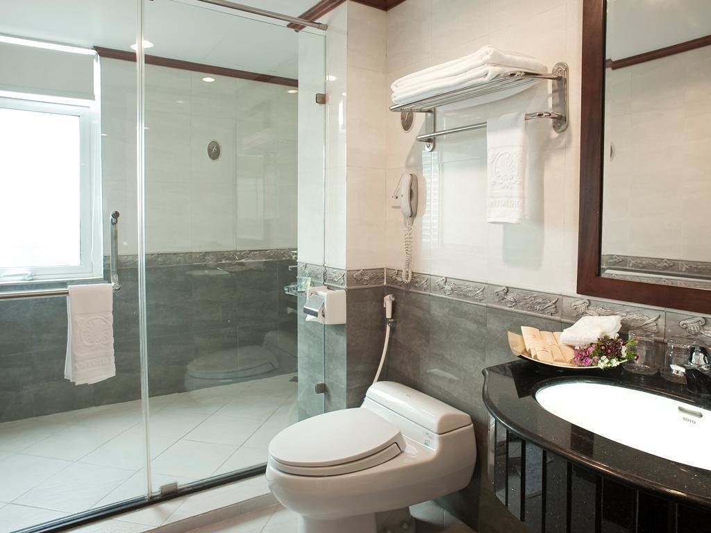 Superior Doppel Zimmer Adamas Hanoi Hotel