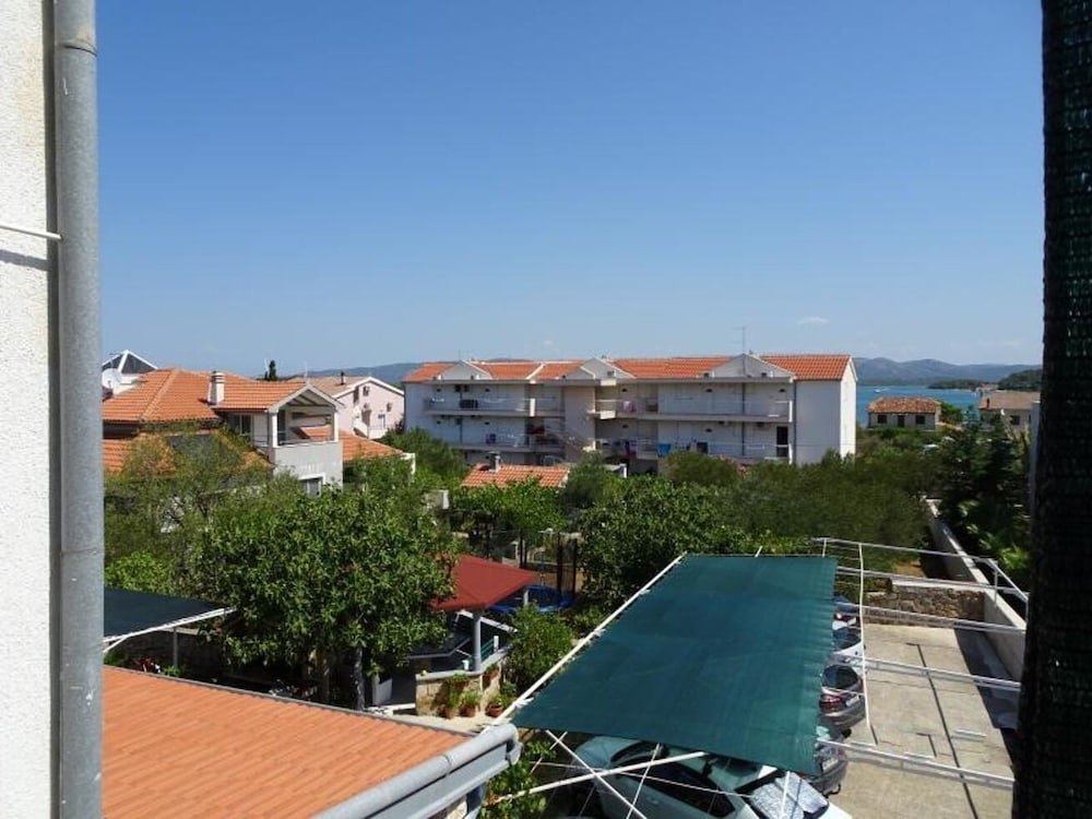 Apartment Nada - 150m From sea - A4