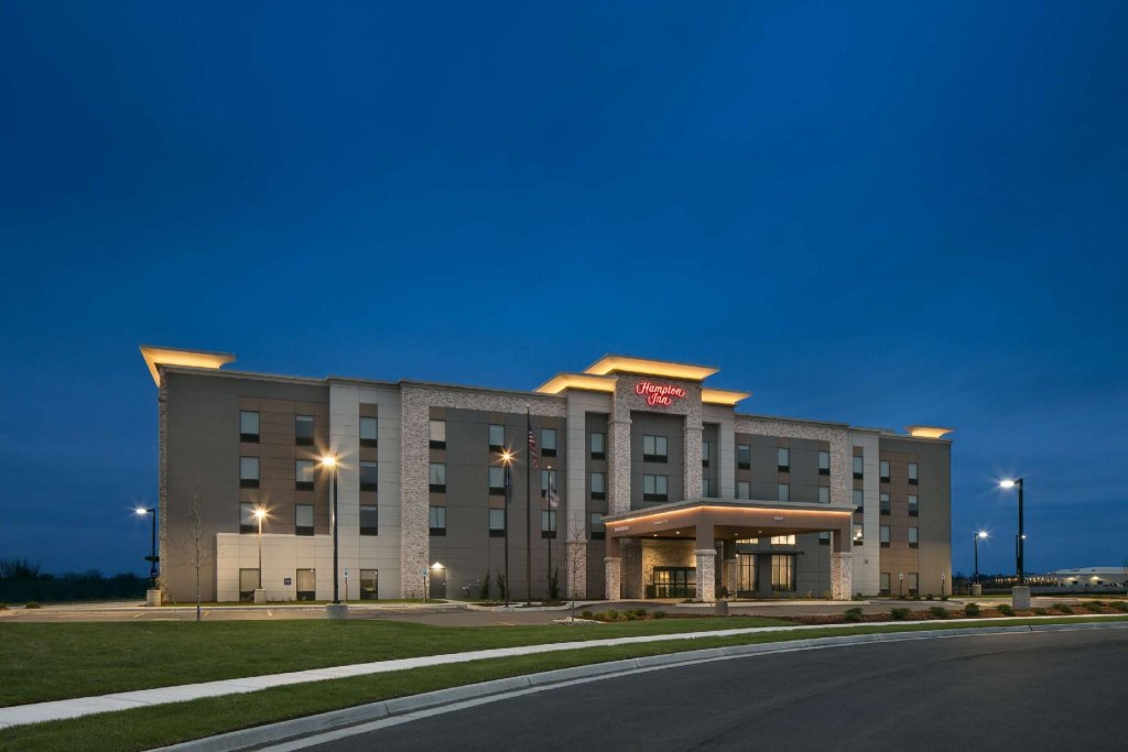 Двухместный люкс Hampton Inn By Hilton Wichita Northwest