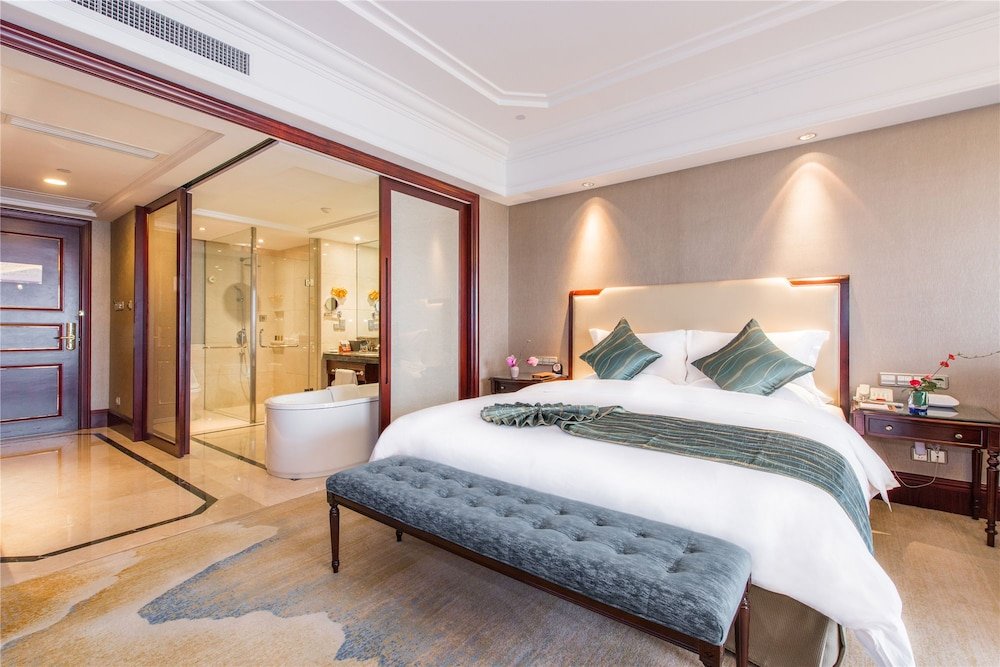 Standard Doppel Zimmer mit Balkon und mit Flussblick Qianjiang Junting Hotel, Haining