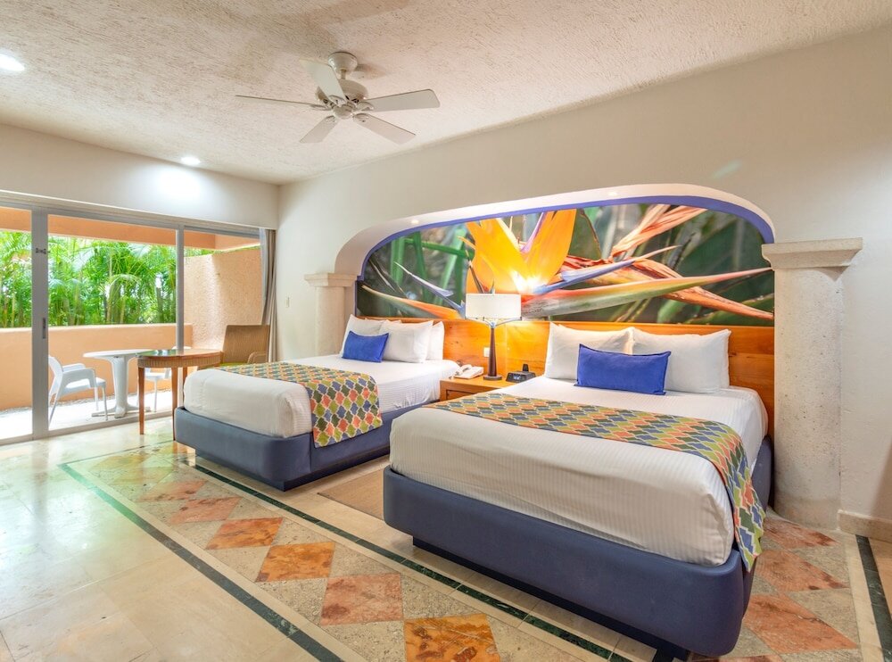 Четырёхместный номер Standard с видом на сад Puerto Aventuras Hotel & Beach Club