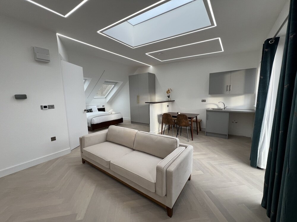 Luxus Doppel Zimmer mit Stadtblick Stunning Large Studio House in London