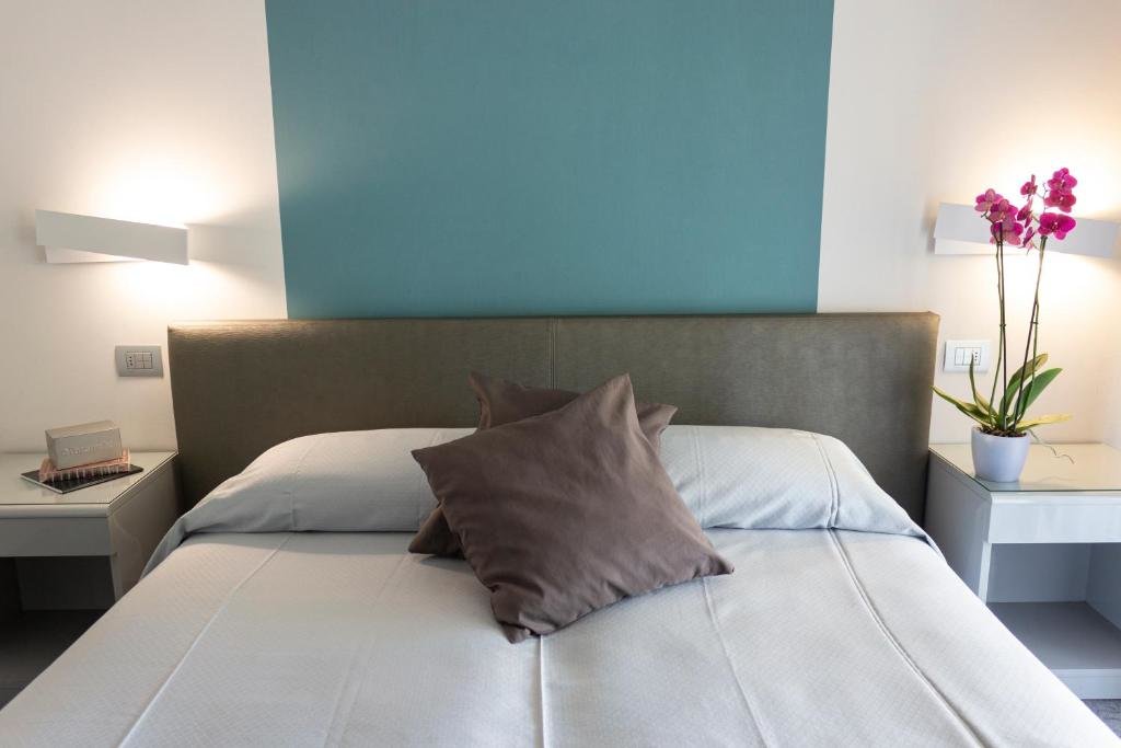 Standard Double room Hotel Désirée - Garda Lake Collection