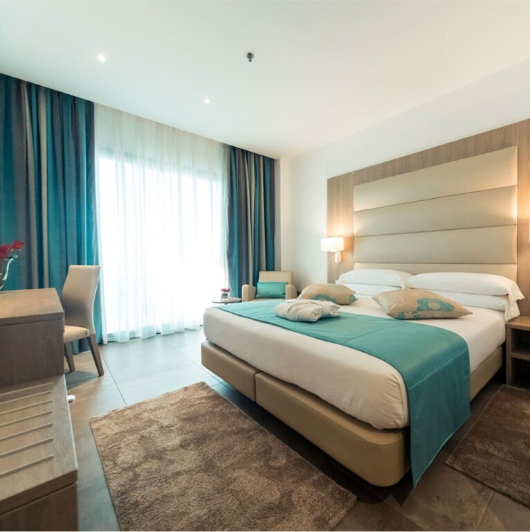Standard Doppel Zimmer mit Bergblick Az Hotel Le Zephyr Mostaganem
